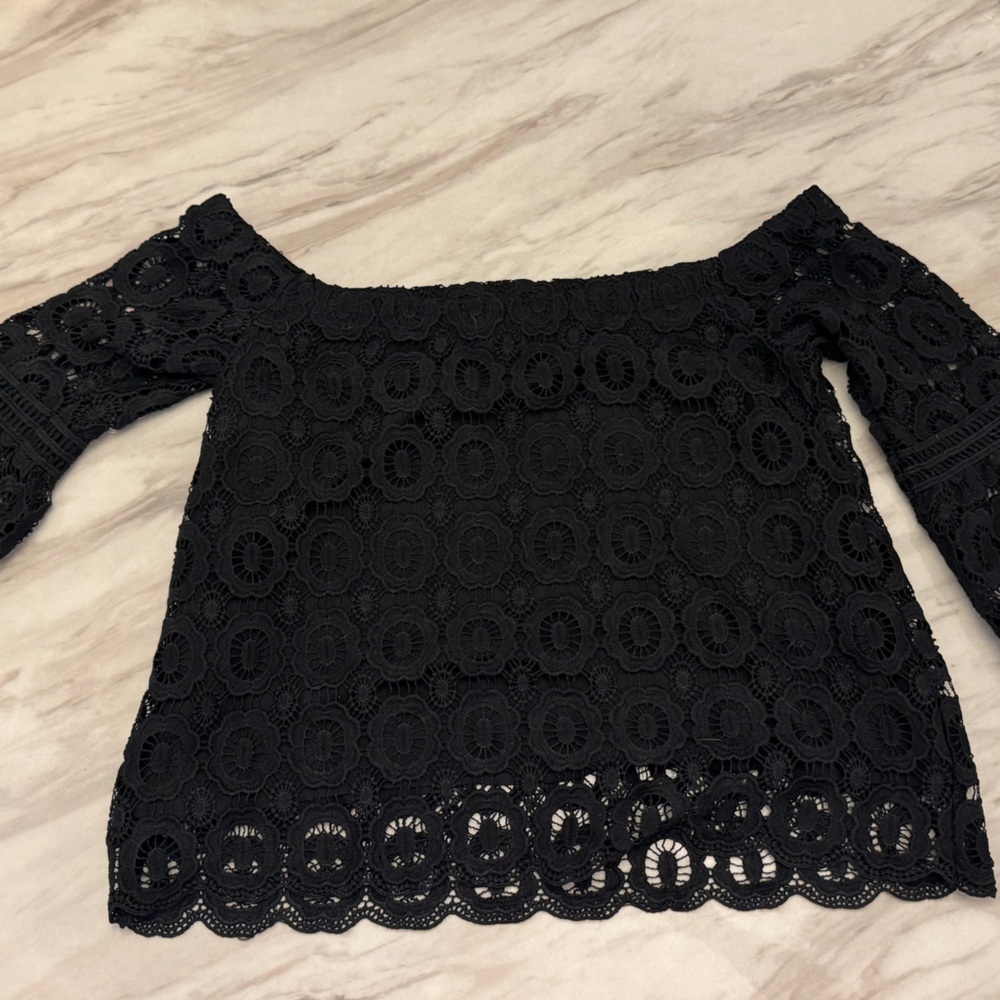 Lulu's Black Laced Off The Shoulder Blouse Size Med Excellent-Condition - Picture 7 of 8